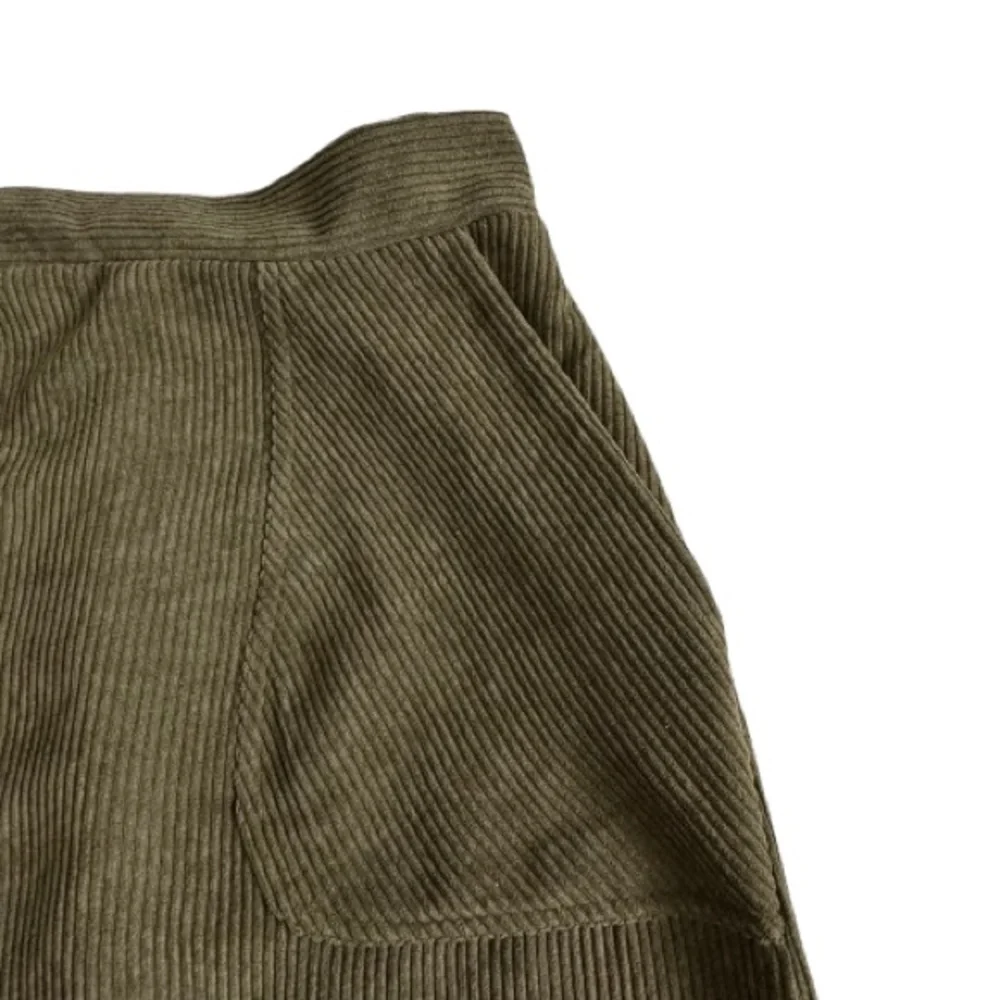 SHEIN Women's 1XL Olive A-Line Corduroy Straight Above Knee Zip Closure Skirt